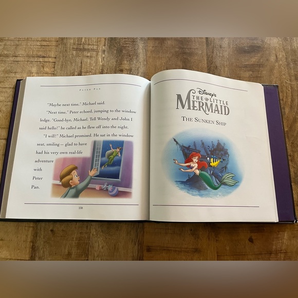 First Edition-Disney Scary Storybook Collection- Vintage 2003 Hardcover Book-EUC - Picture 7 of 11